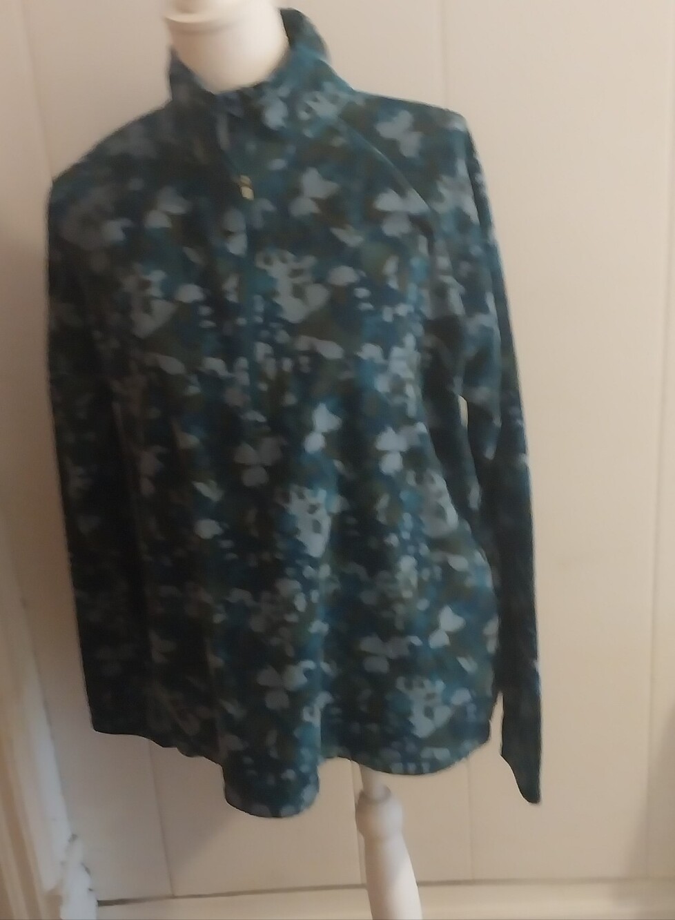 Mens Eddie Bauer Teal Patterned Zip-Up Sweater